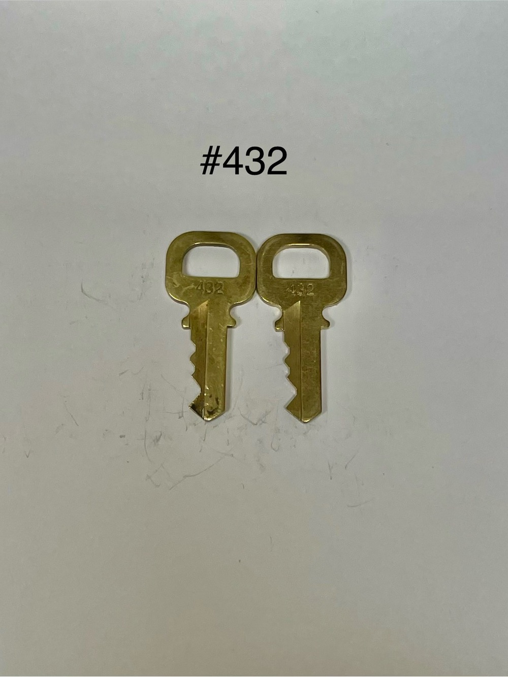 Louis Vuitton Gold Tone #432 Spare Key